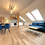 Apartment C.3 V Bankovnim Dome