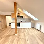 Apartment C.3 V Bankovnim Dome