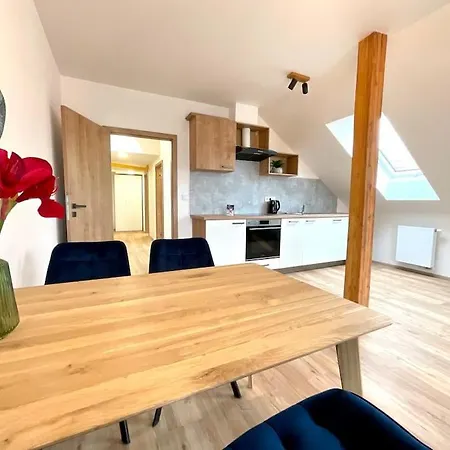 C.3 V Bankovnim Dome Lejlighed Kutná Hora