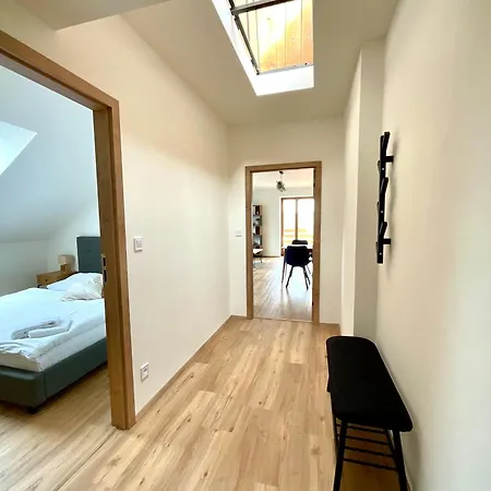 C.3 V Bankovnim Dome